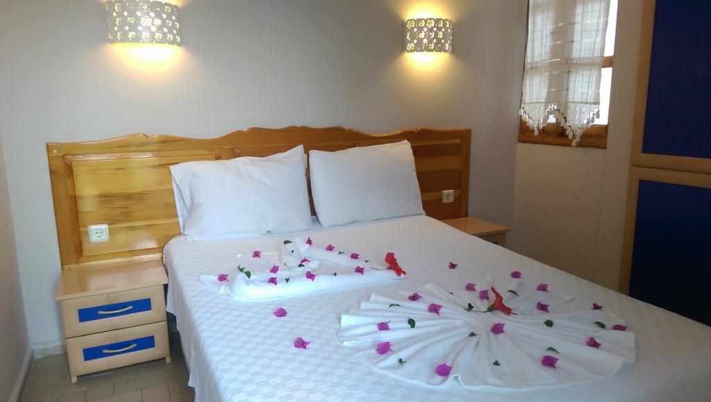 Dasis Hotel Suites Bodrum Exterior foto