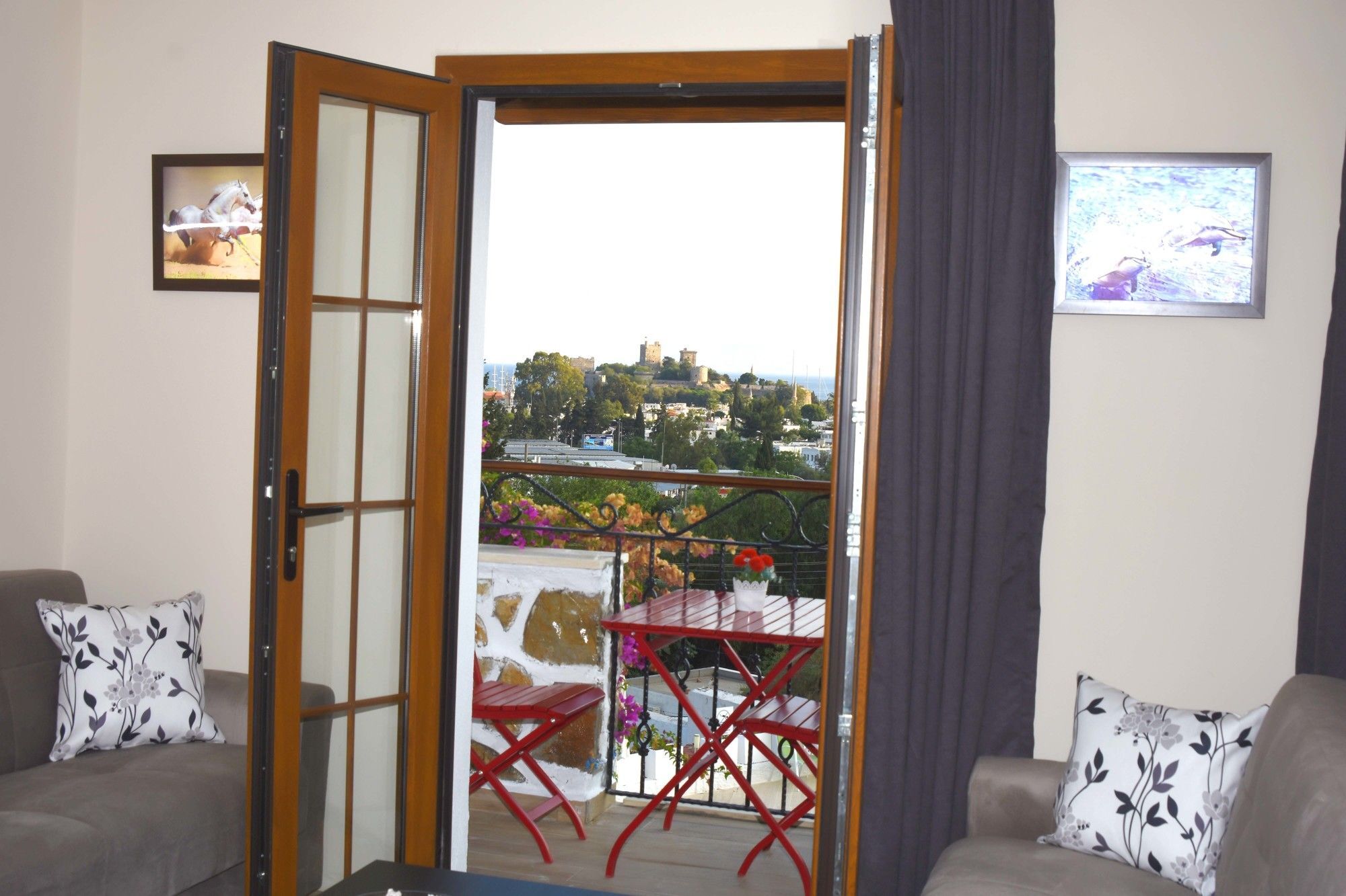 Dasis Hotel Suites Bodrum Exterior foto